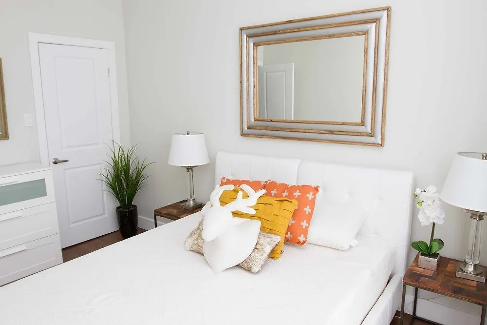 Mtlvacationrentals - The Fabfour Montreal Apartment