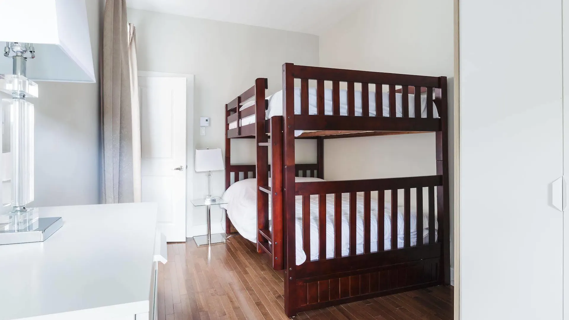 Mtlvacationrentals - The Fabfour Montreal
