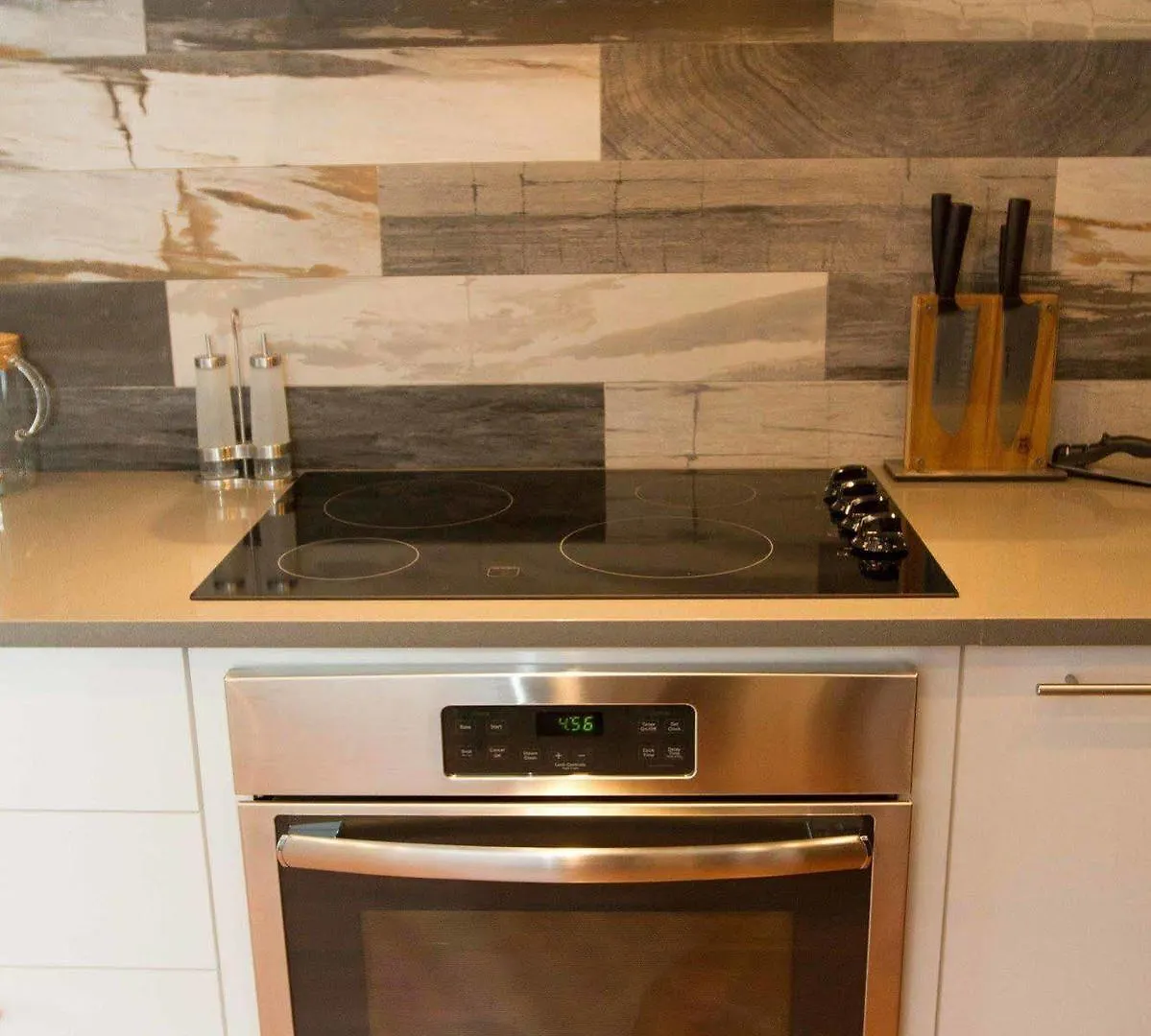 Mtlvacationrentals - The Fabfour Montreal Canada