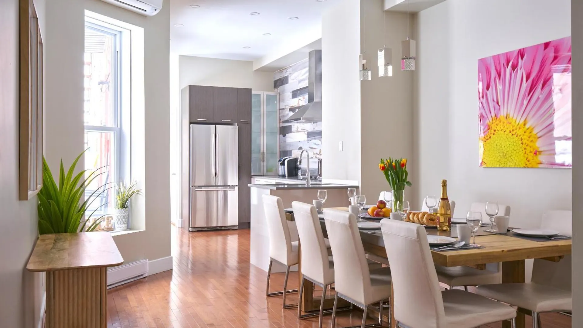 Mtlvacationrentals - The Fabfour Montreal Apartment