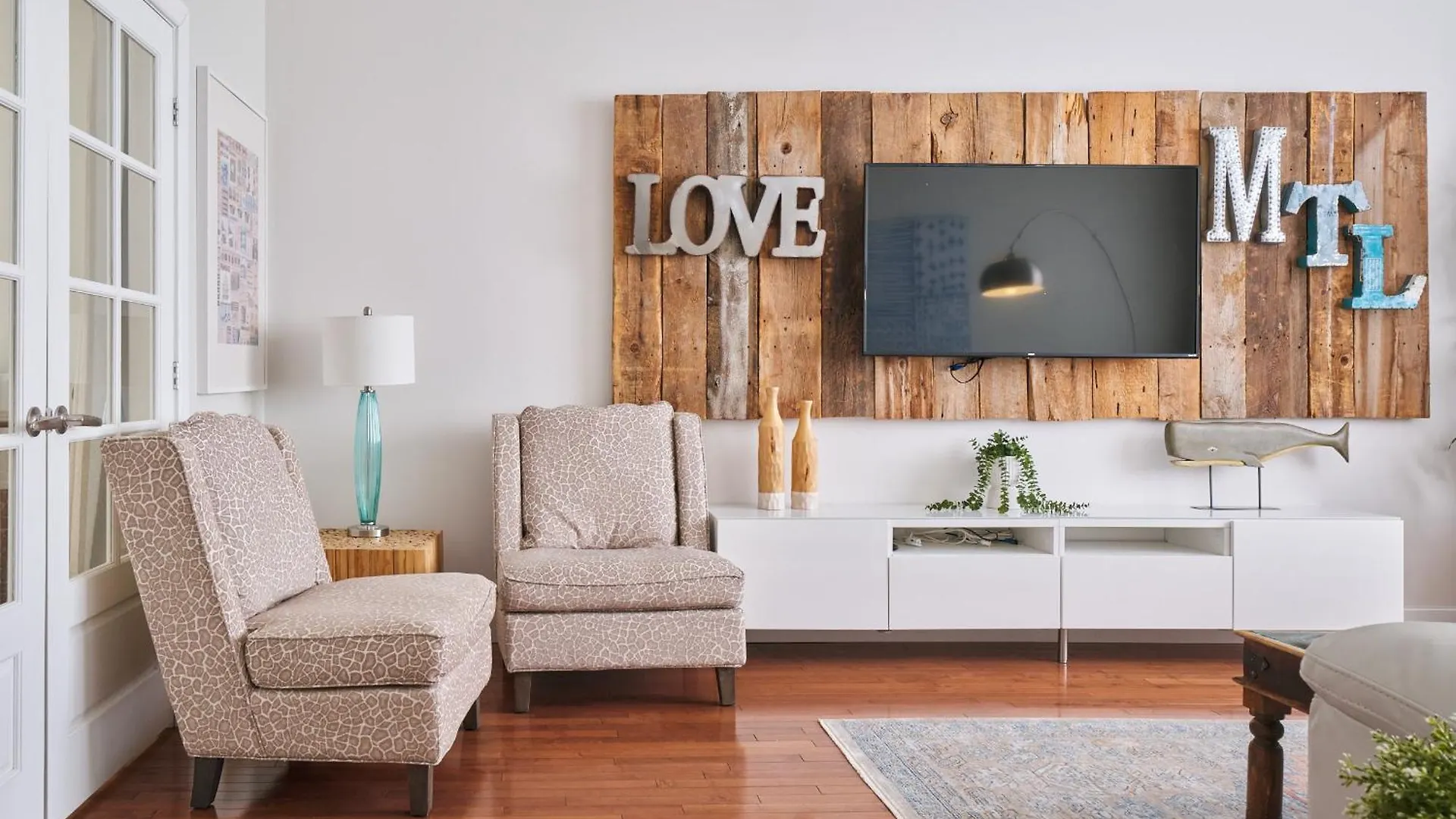 Mtlvacationrentals - The Fabfour Montreal Apartment