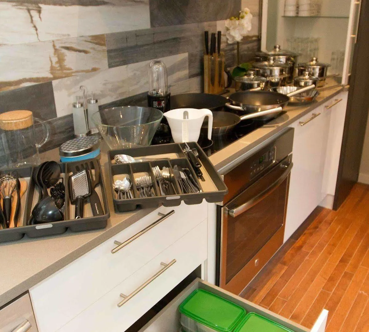 Mtlvacationrentals - The Fabfour Montreal 0*,  Canada