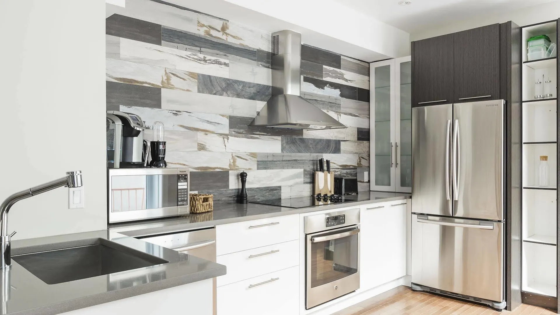 Apartment Mtlvacationrentals - The Fabfour Montreal